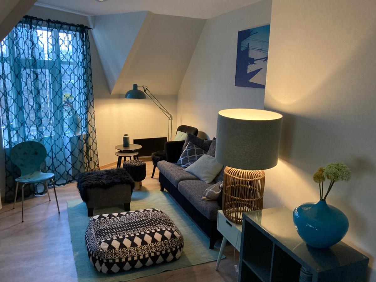Downtown Historical House With Renovated Apartments Ålesund Exterior photo